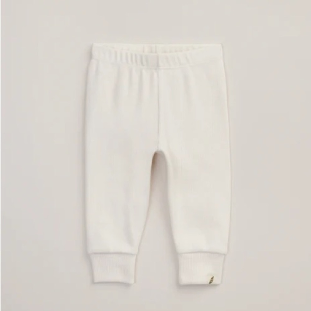 NWT Easy Peasy Leggings 6M